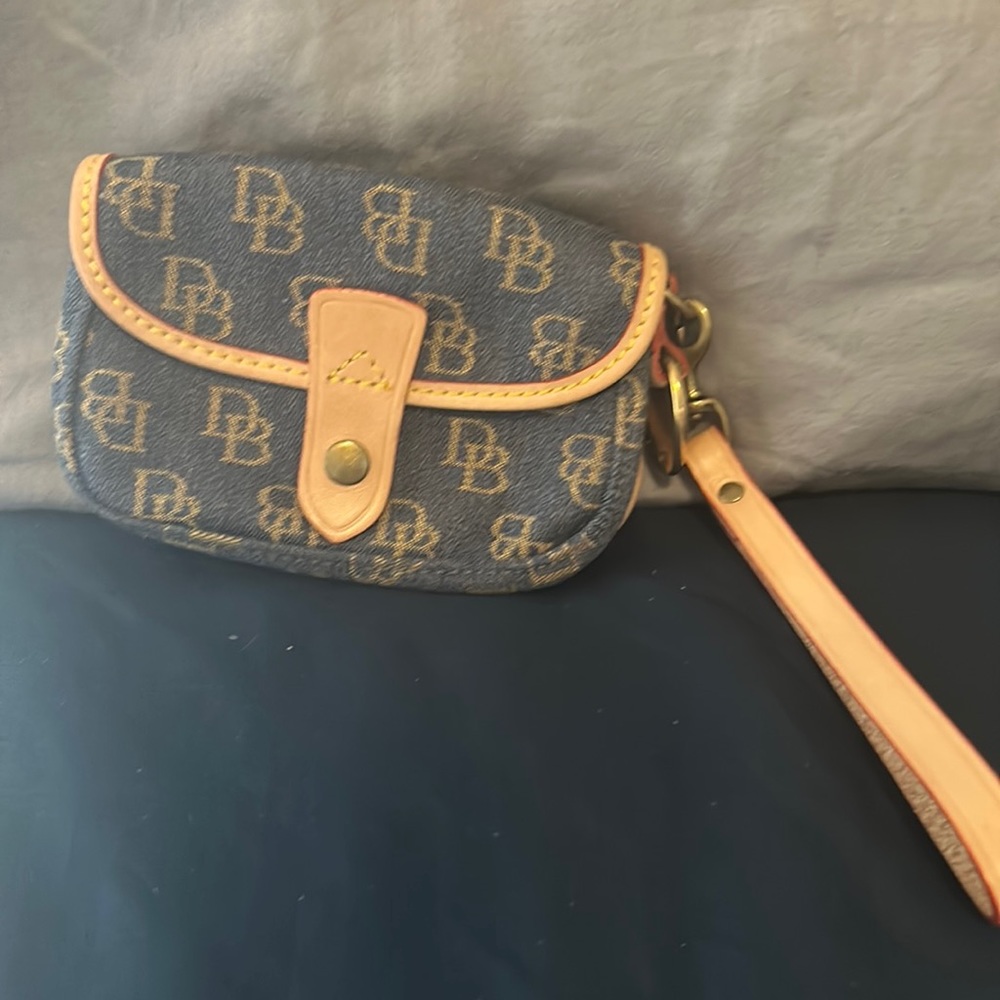 dooney and brouke mini handbag